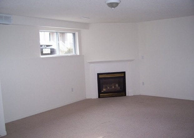 Veterans Terrace - living space with fire place