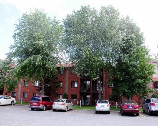 Westmount - exterior image of parking lot and building
